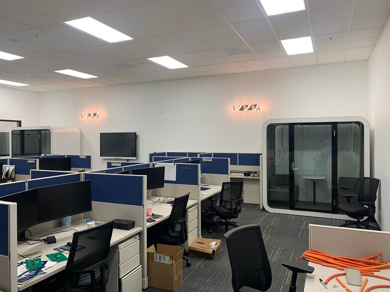 More Photos Of 5600 Earhart Ct, Windsor Warehouse For Sale