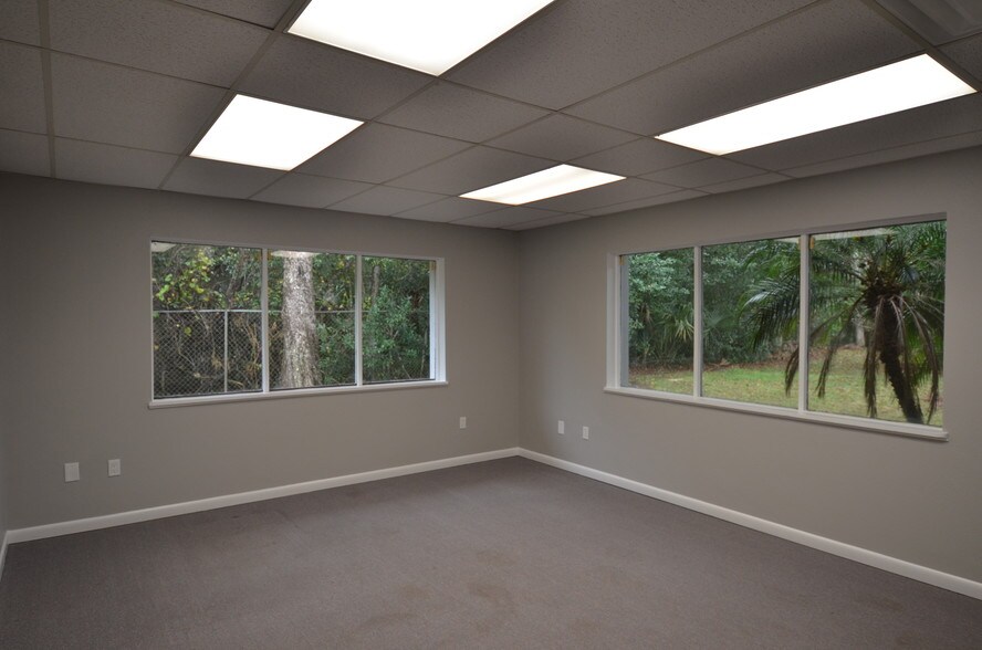 More Photos Of 3881 S Nova Rd, Port Orange Office For Sale
