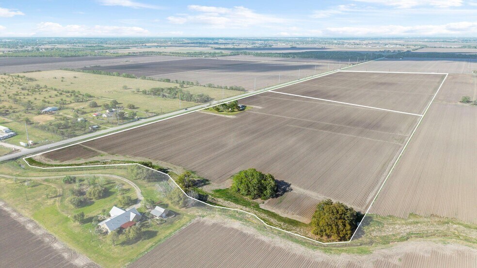 More Photos Of 7639 7639 FM 2977, Needville Land For Sale
