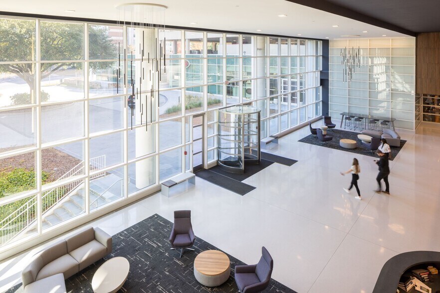 More Photos Of 3625 Cumberland Blvd SE, Atlanta Office For Lease