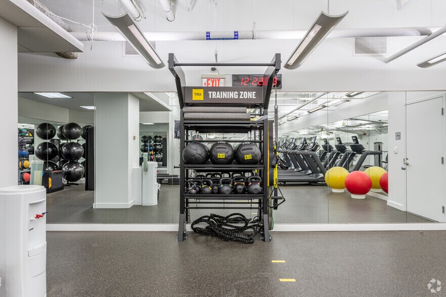 More Photos Of 1775 Pennsylvania Ave NW, Washington Office For Lease