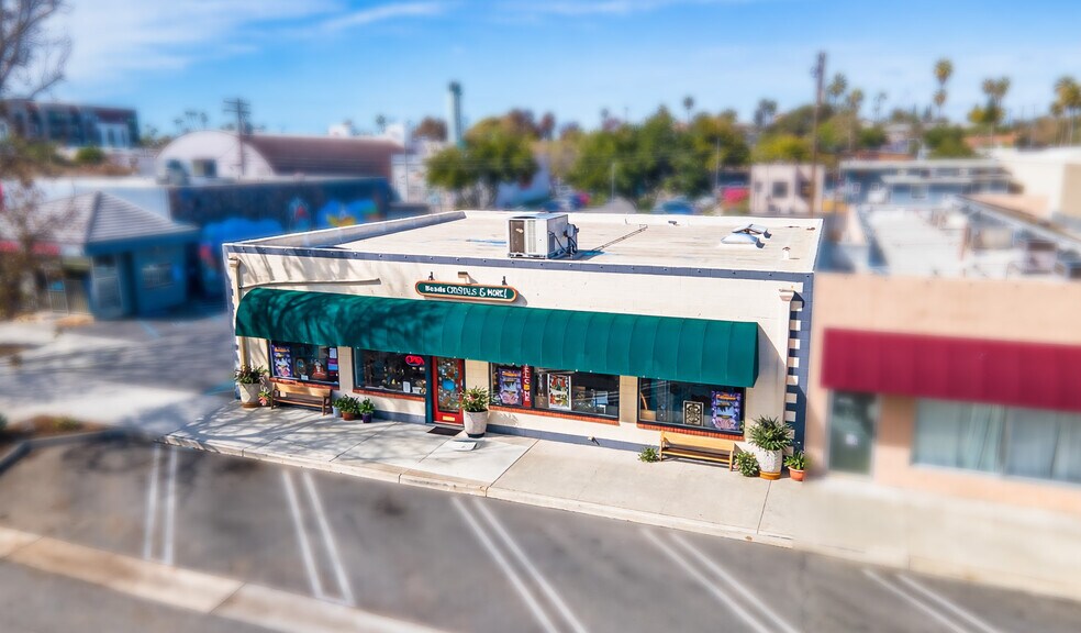 More Photos Of 350 E Broadway, Vista Storefront Retail Office For Lease