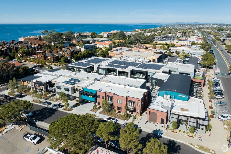 More Photos Of 329 S Highway 101, Solana Beach Apartments For Lease