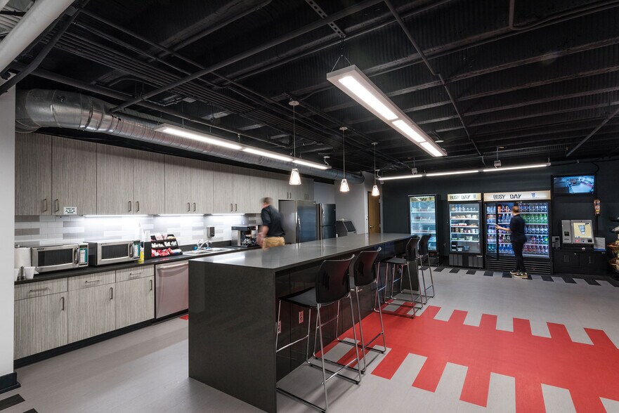 More Photos Of 4500 5th Ave S, Birmingham Office For Lease