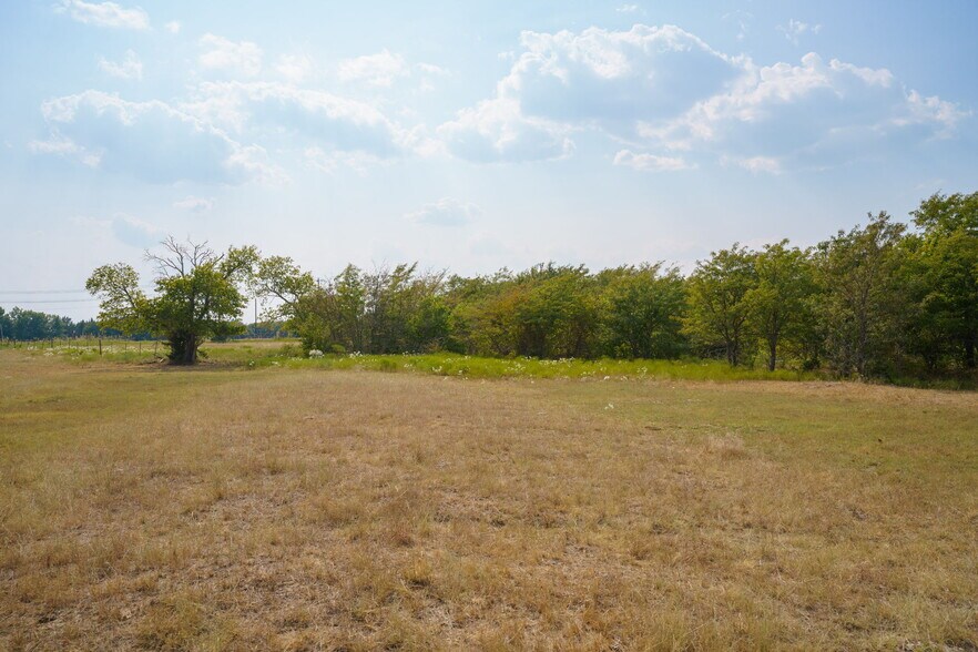 More Photos Of TBD 40 Acres Highway 69 Bells Texas 75414, Bells Land For Sale