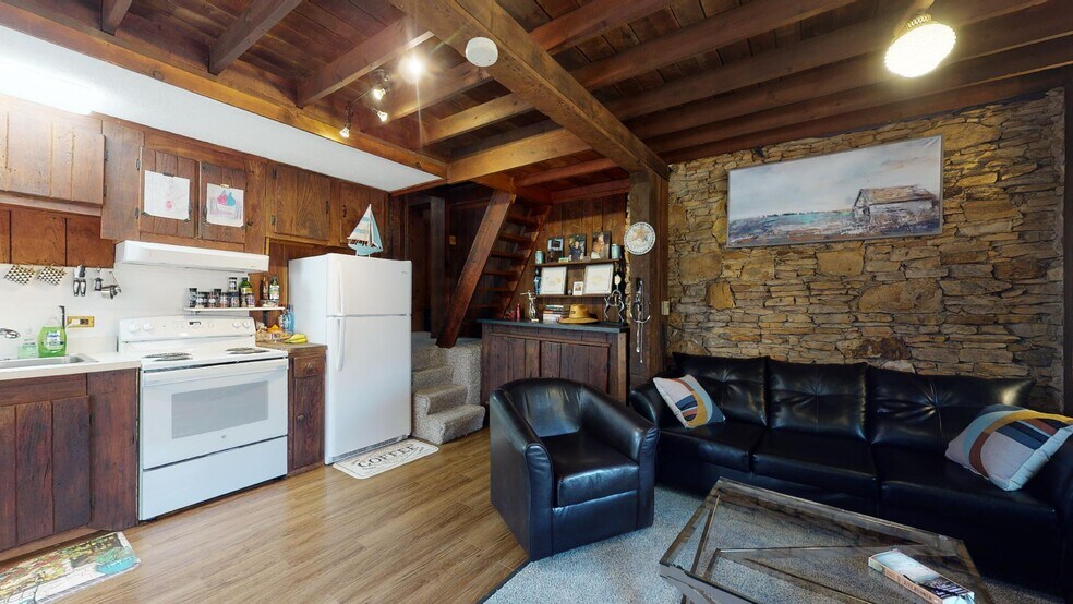 More Photos Of 42 Staley Drive, Morgantown Apartments For Sale