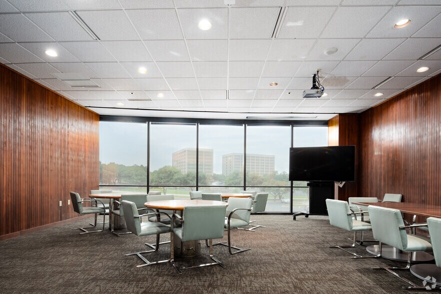 Photo of 3rd Floor Ste 320