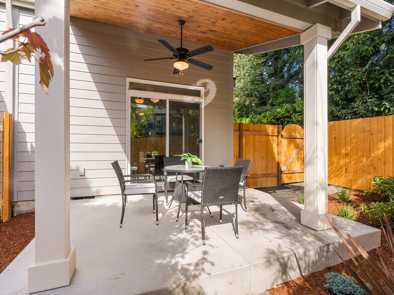 More Photos Of , Portland Multifamily For Sale