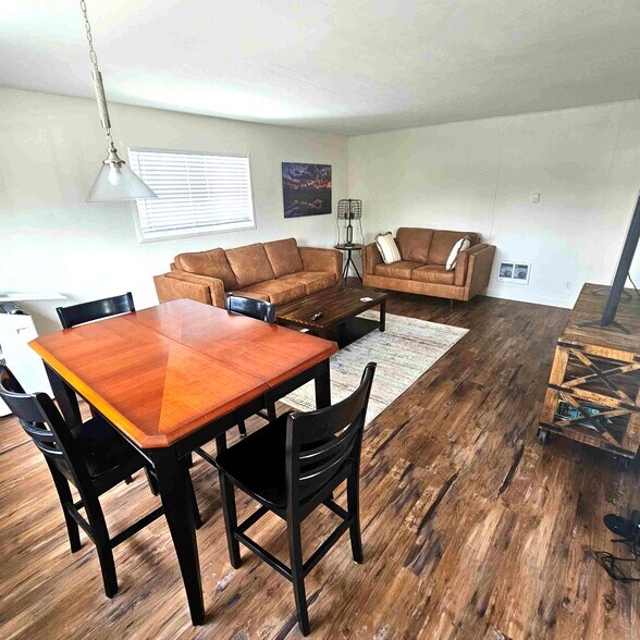 More Photos Of 180 2nd St, Cathlamet Apartments For Sale