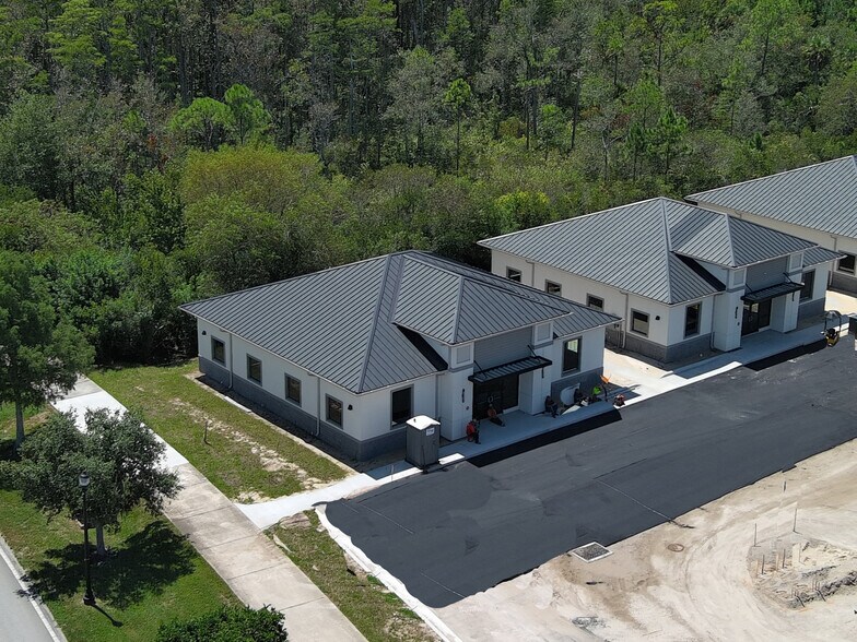 More Photos Of 90 Exchange Loop, Palm Coast Freestanding For Lease
