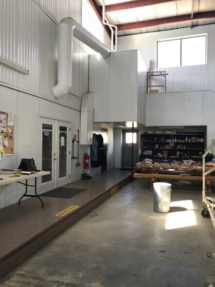 More Photos Of 12404 111 Av, Grande Prairie Warehouse For Sale