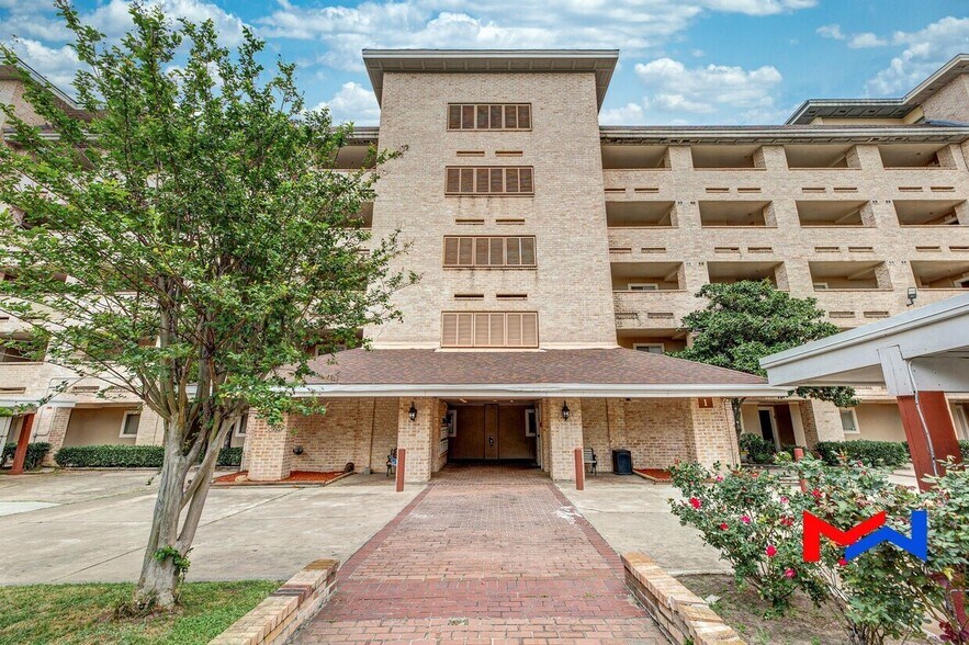 More Photos Of 2210 Dorrington St, Houston Land For Sale