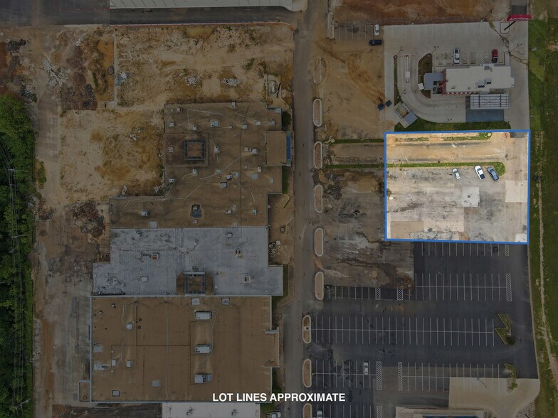 More Photos Of 1545 Loop 256 loop, Palestine Land For Lease