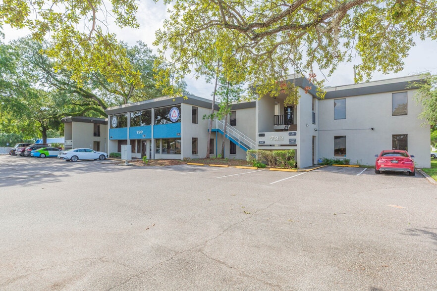 More Photos Of 718-720 W Dr Martin Luther King Jr Blvd, Tampa Medical For Sale