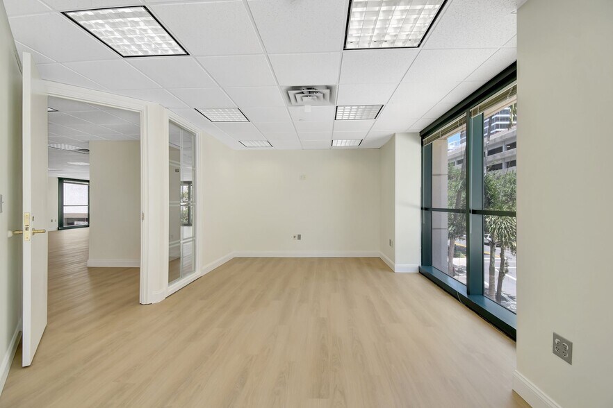 More Photos Of 200 S Andrews Ave, Fort Lauderdale Medical For Sale