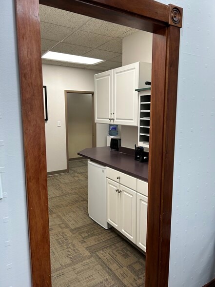 More Photos Of 101 Bradford Rd, Wexford Medical For Lease