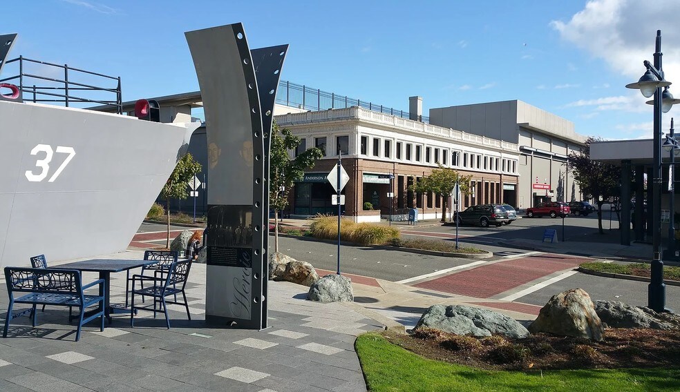 More Photos Of 202 Pacific Ave, Bremerton Office For Lease