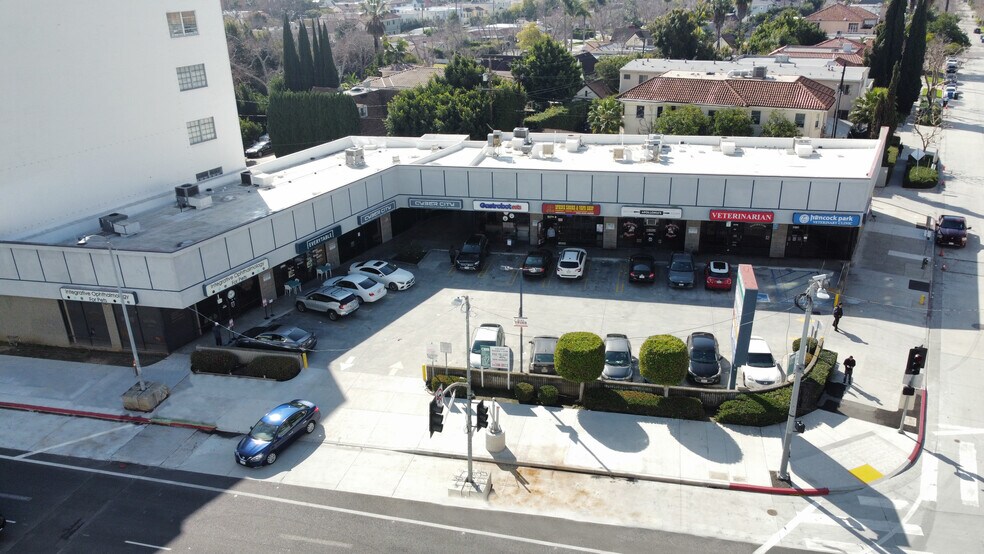 More Photos Of 5162-5180 Wilshire Blvd, Los Angeles Drugstore For Lease