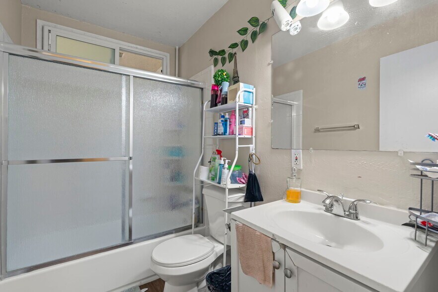 More Photos Of 1451 N 1st St, San Jose Apartments For Sale