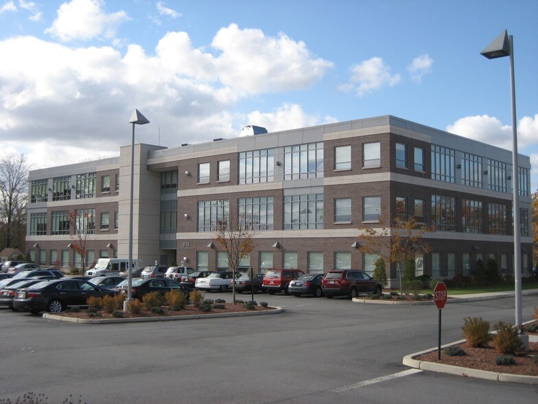 More Photos Of 931 Jefferson Blvd, Warwick Unknown For Lease