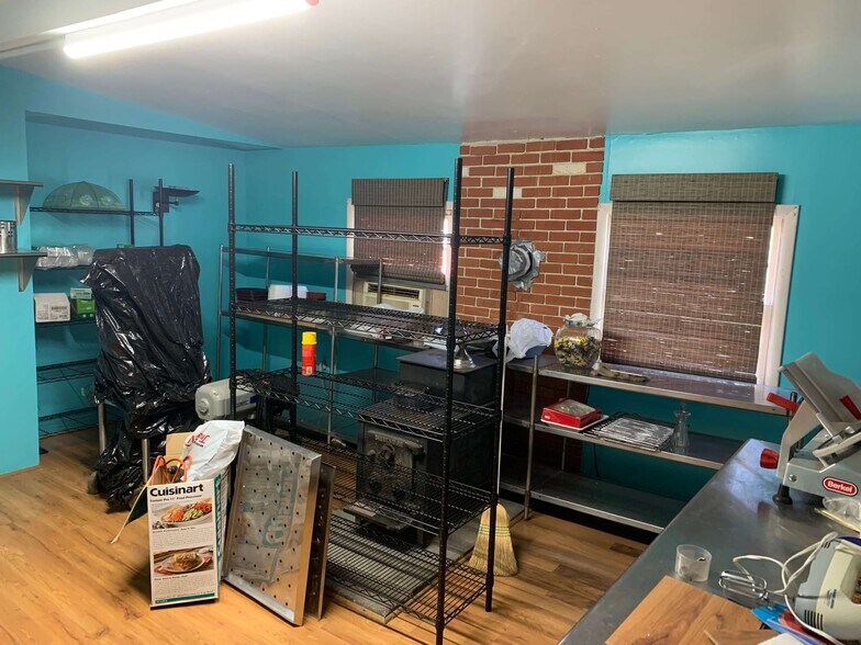 More Photos Of 7892 Stonewall Jackson Hwy, Front Royal Restaurant For Sale