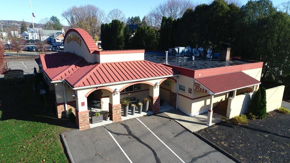 More Photos Of 376 River Rd, Shelton Restaurant For Sale