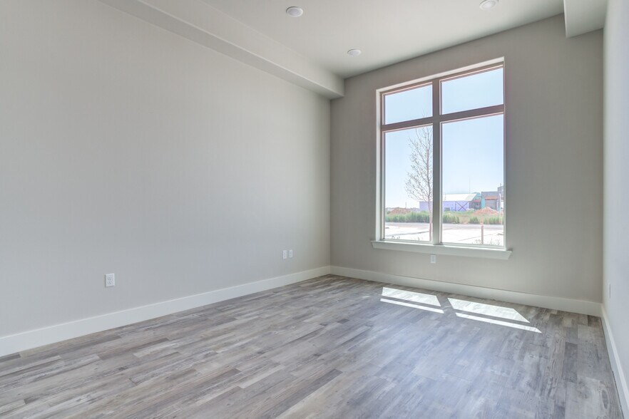 More Photos Of 3214 140th st, Lubbock Medical For Lease