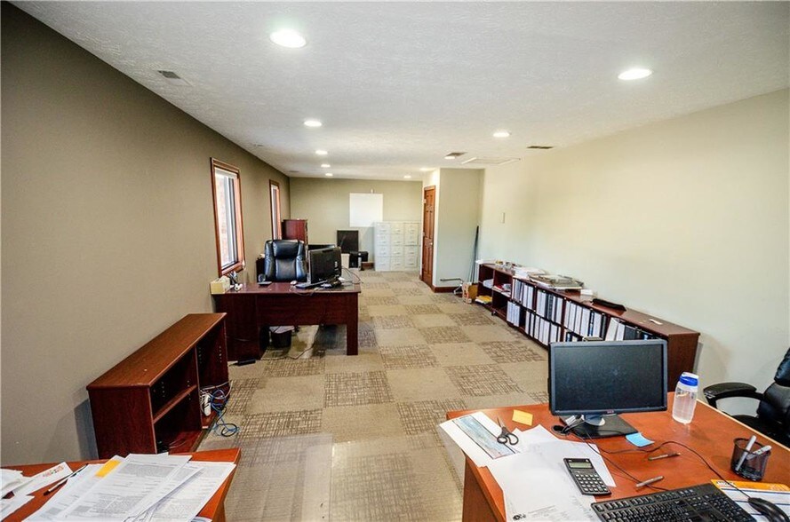 More Photos Of 315 S US 31, Greenwood Medical For Sale