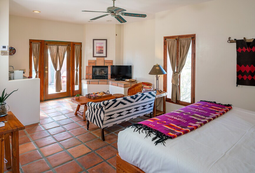 More Photos Of 405 Palm Canyon Dr, Borrego Springs Hotel For Sale