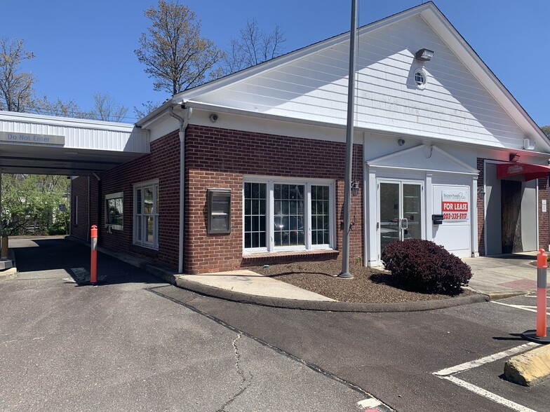 Primary Photo Of 5 Huntington St, Shelton Bank For Lease