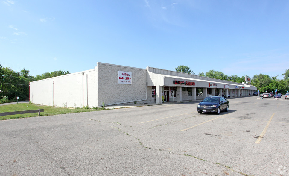 Primary Photo Of 201-213 Lancaster Pike, Circleville Unknown For Lease