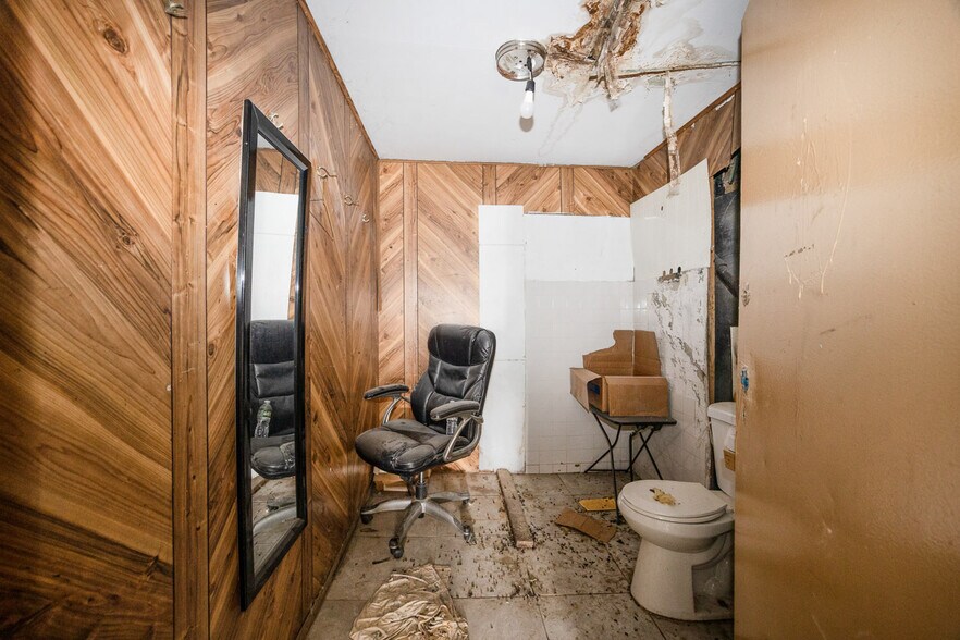 More Photos Of 1207 Hoe Ave, Bronx Service For Sale