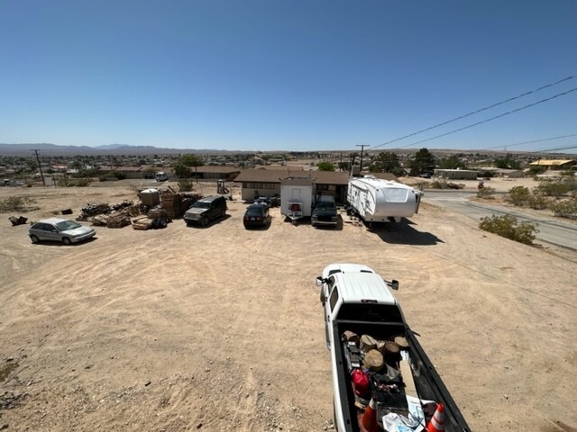 More Photos Of 451 Armory Rd, Barstow Restaurant For Sale