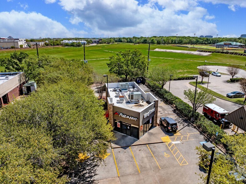 More Photos Of 1020 Eldridge Rd, Sugar Land Restaurant For Sale