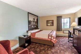 More Photos Of 1202 S Kniss Ave, Luverne Hotel For Sale