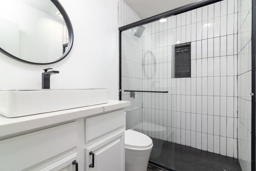 More Photos Of 3219-3225 N 66th St, Scottsdale Apartments For Sale