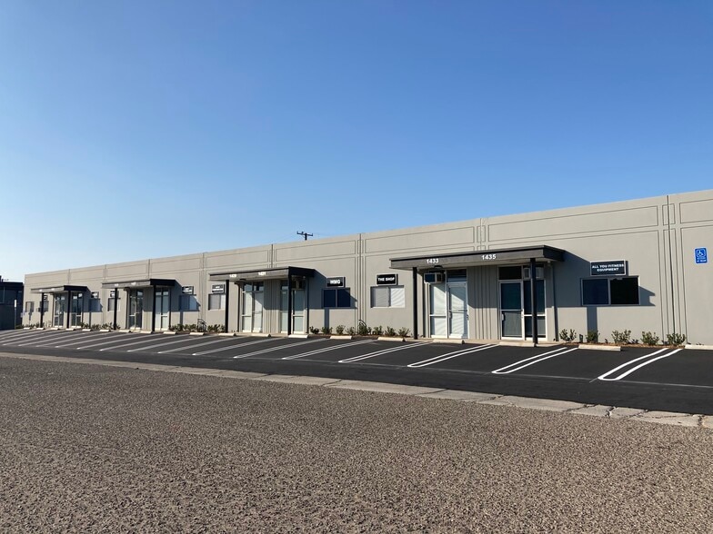 Primary Photo Of 1502-1520 S Grand Ave, Santa Ana Light Distribution For Lease