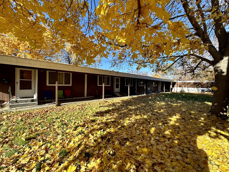 Primary Photo Of 940 Avenue B, Billings Apartments For Sale