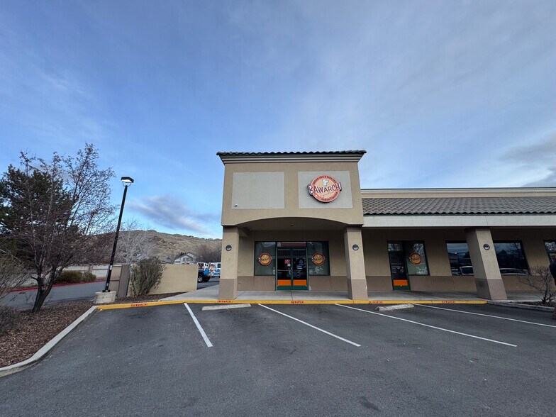 Primary Photo Of 5245 Vista Blvd, Sparks Freestanding For Lease