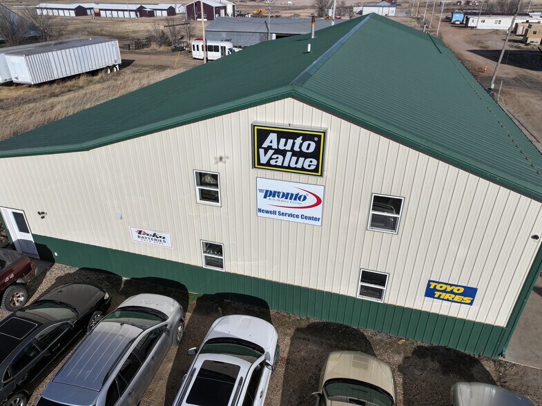 More Photos Of 101 E 4th St, Newell General Retail For Sale