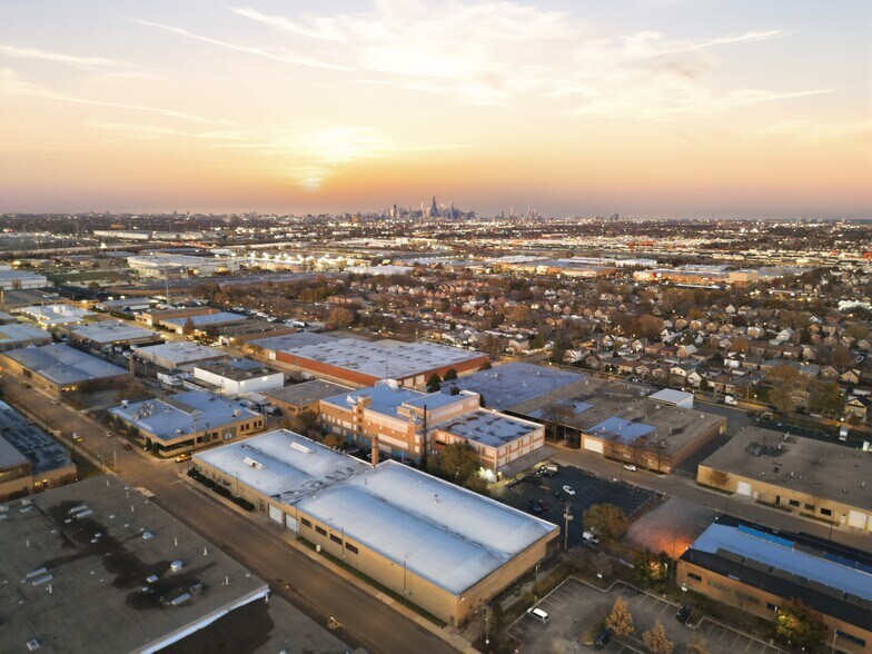 More Photos Of 4500 S Tripp Ave, Chicago Warehouse For Sale