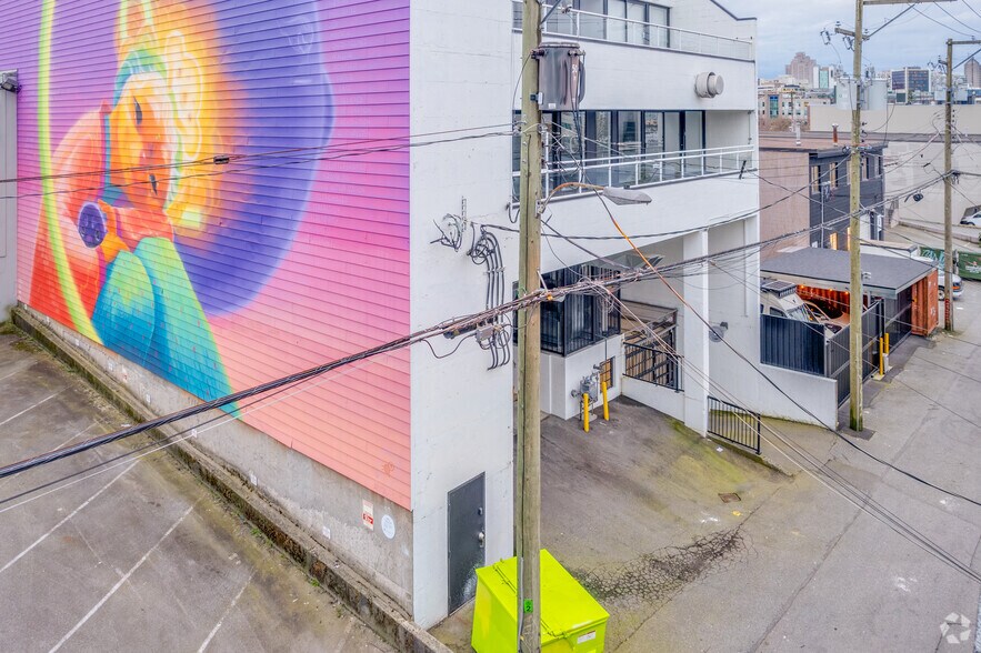 More Photos Of 7 W 7th Ave, Vancouver Office For Lease