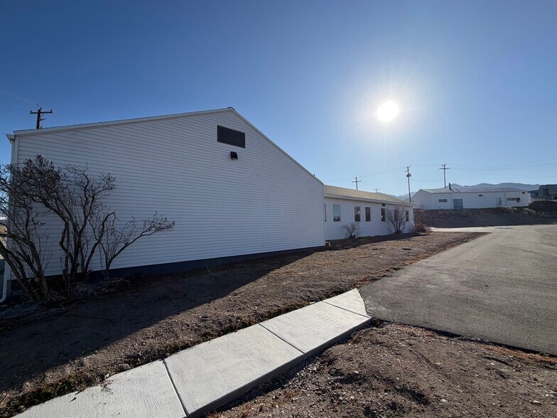 More Photos Of 1885 W E Ave, Tooele Industrial For Lease