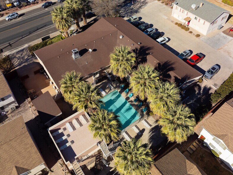 More Photos Of 233 S 1000 E, St George Apartments For Sale