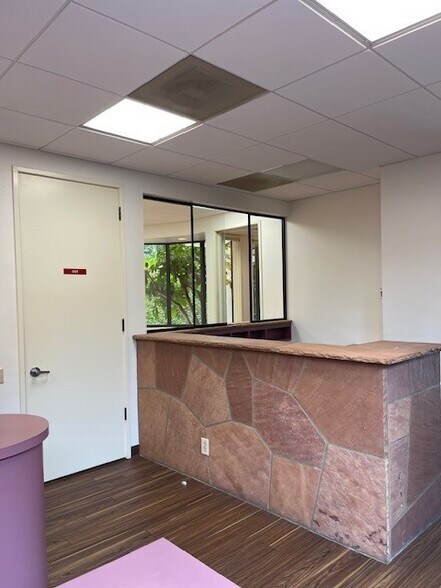 More Photos Of 2329 Oak Park Ln, Santa Barbara Medical For Lease