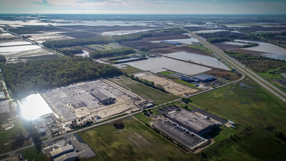 More Photos Of 3400 Moore Rd, Jonesboro Distribution For Sale