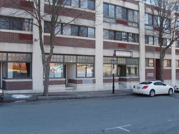 More Photos Of 26 S Water St, New Bedford Apartments For Lease