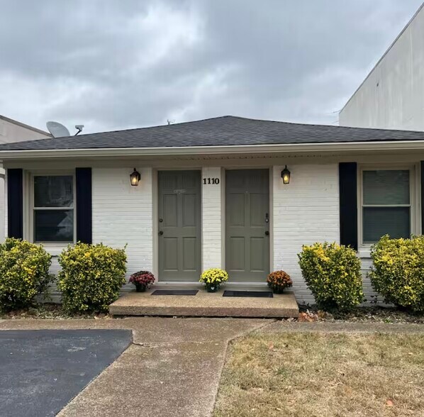 Primary Photo Of 1110 17th Ave S, Nashville Apartments For Sale