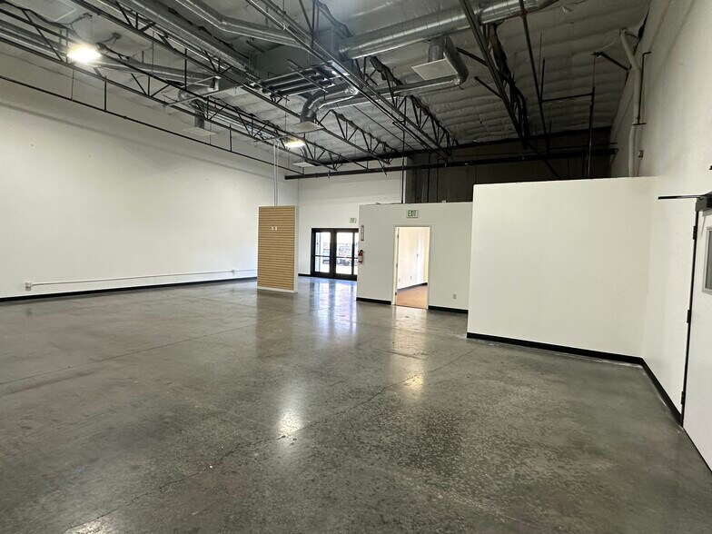 More Photos Of 1101 Horizon Dr, Fairfield Manufacturing For Lease