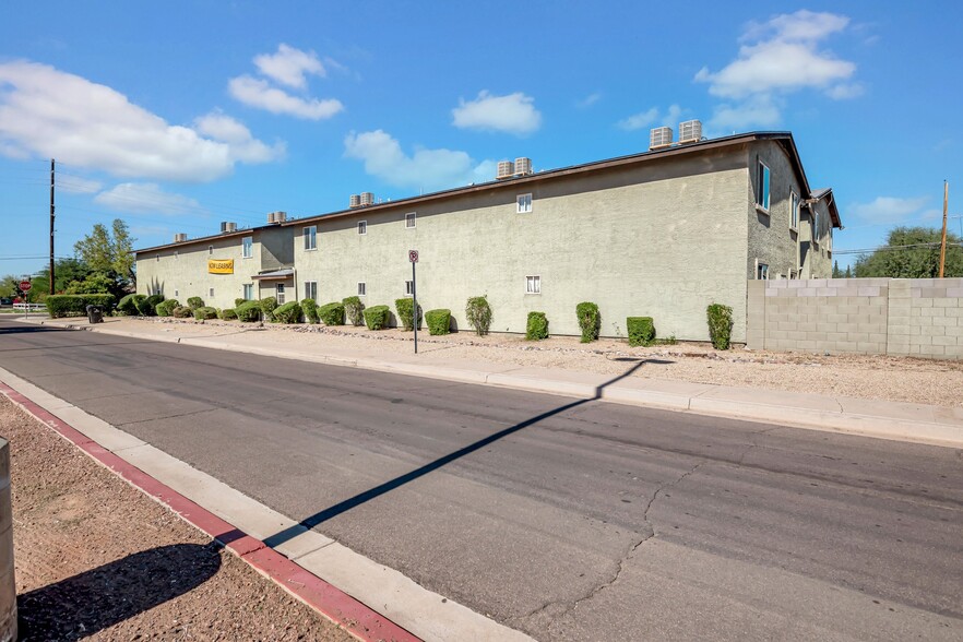 More Photos Of 2234 W Hazelwood St, Phoenix Apartments For Sale